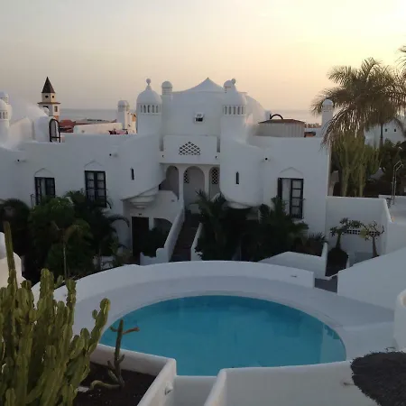 Luxury Complex Near The Sea Apartment