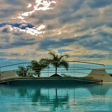 Luxury Complex Near The Sea 公寓